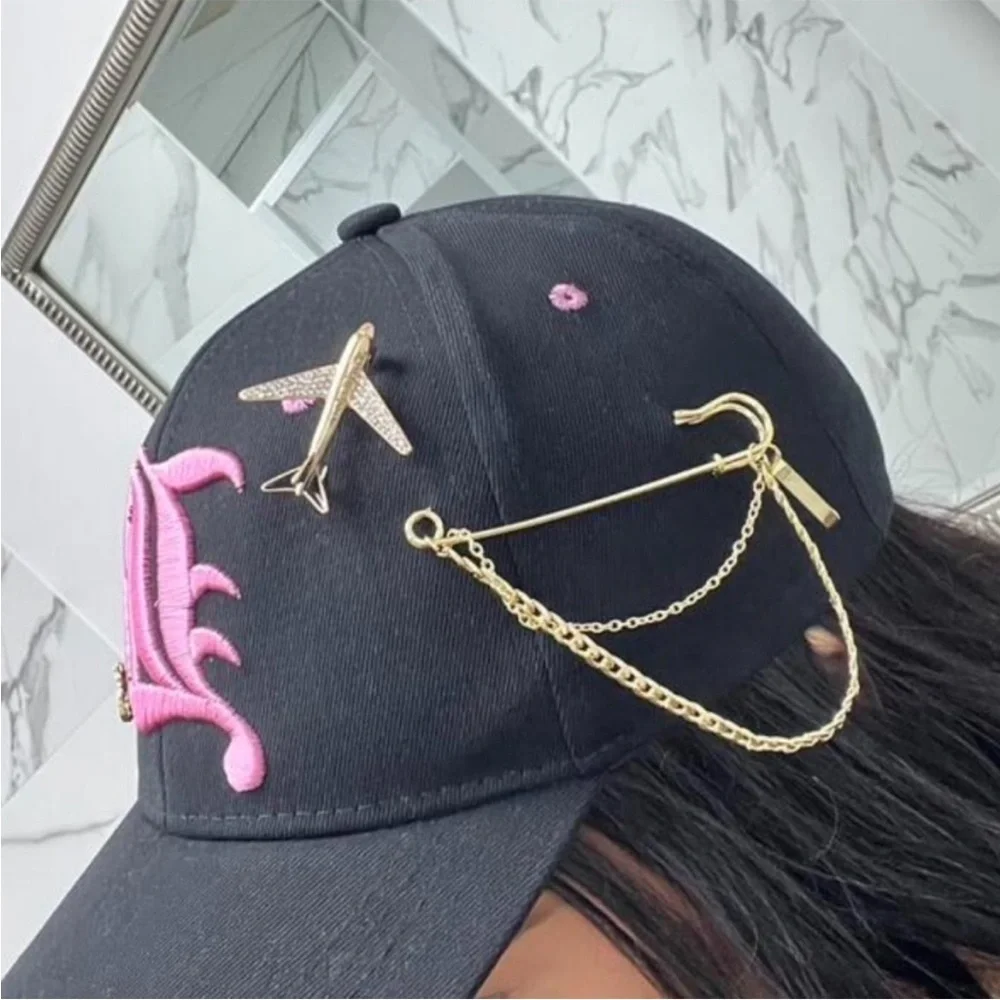 Maison Double Chain Gold Brooch